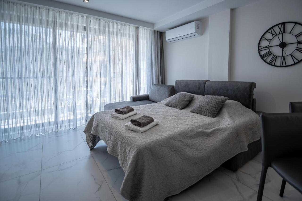 Seaside Luxury Apartment St. Paul's Bay Buitenkant foto